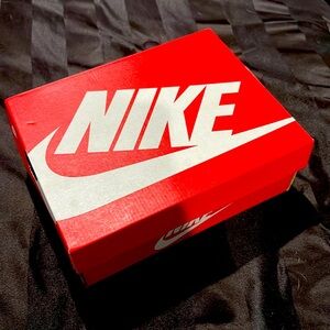 Nike box
